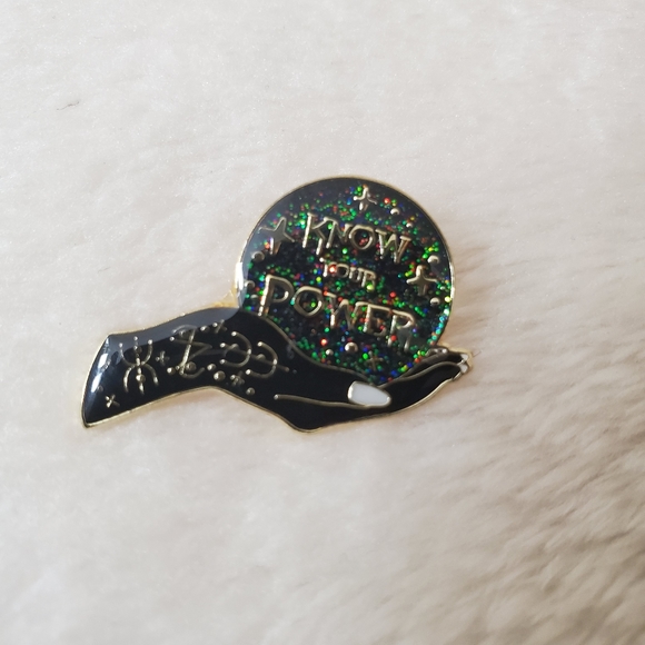 Pins - Picture 9 of 9